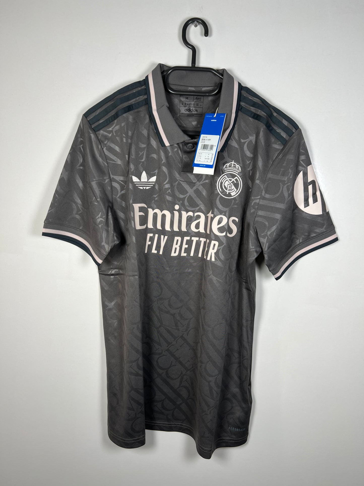 Real Madrid 2024-2025 3e Vinicius JR, Nieuw met kaartje