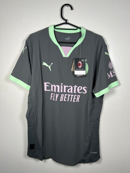 AC Milan 2024-2025 3e Gimenez Spelerversie M
