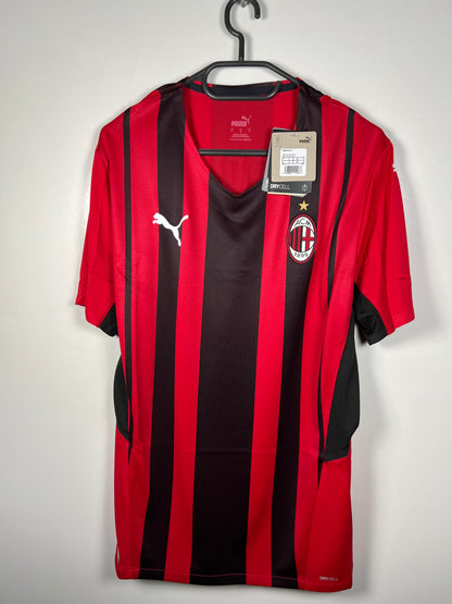 AC Milan 2021-2022 thuis Giroud L