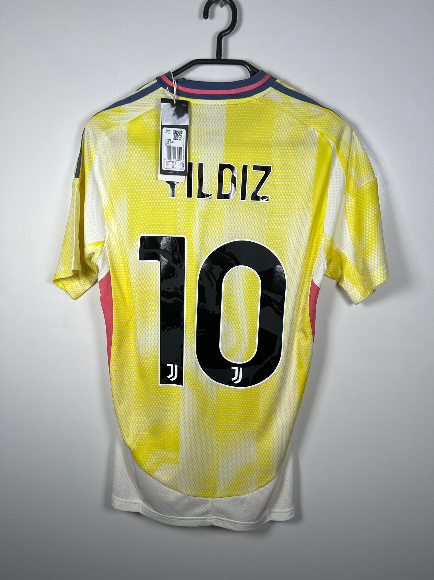 Juventus 2024-2025 uit Yildiz XS