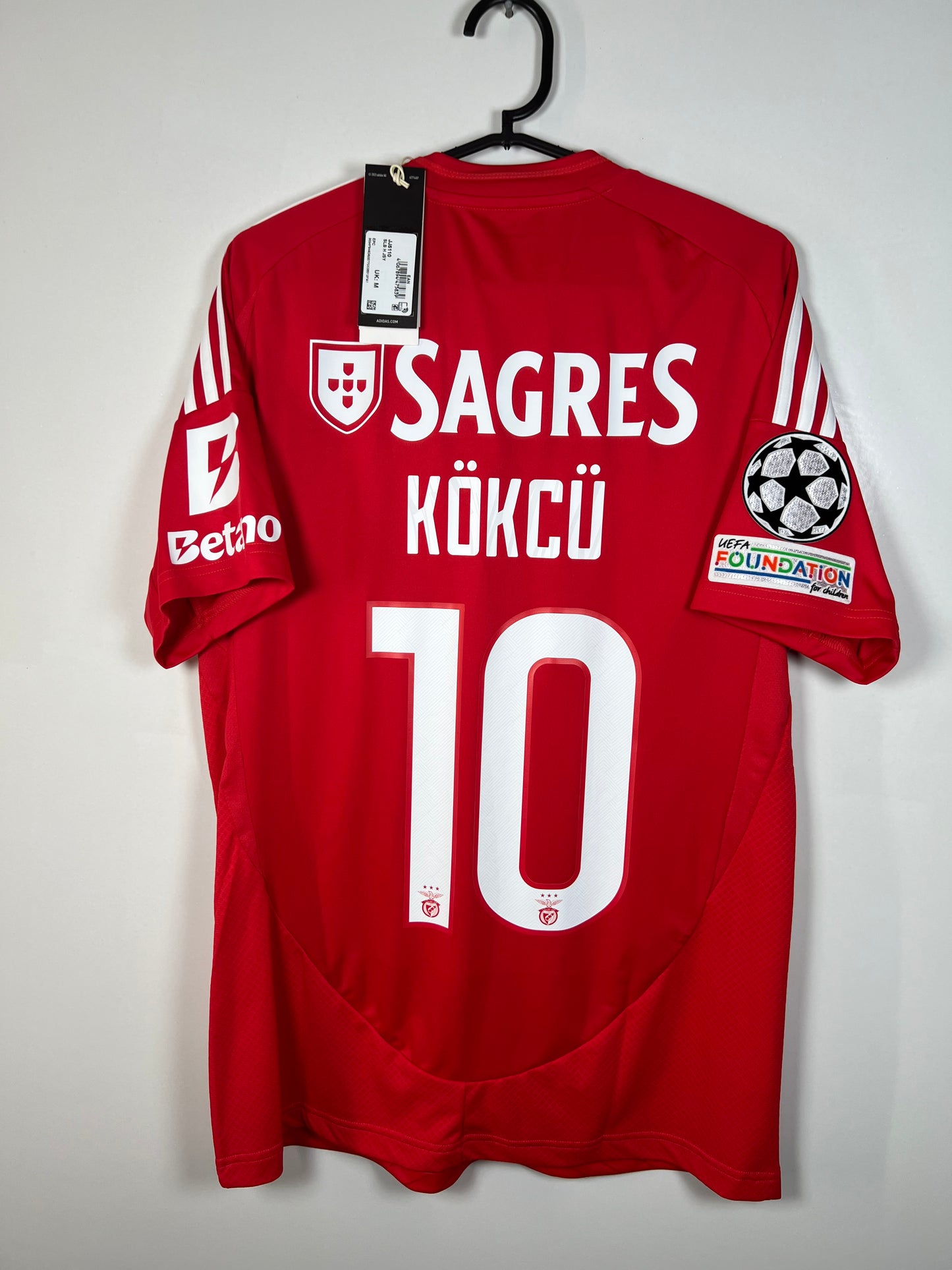 Benfica 2024-2025 thuis Kökcü, Nieuw met kaartje