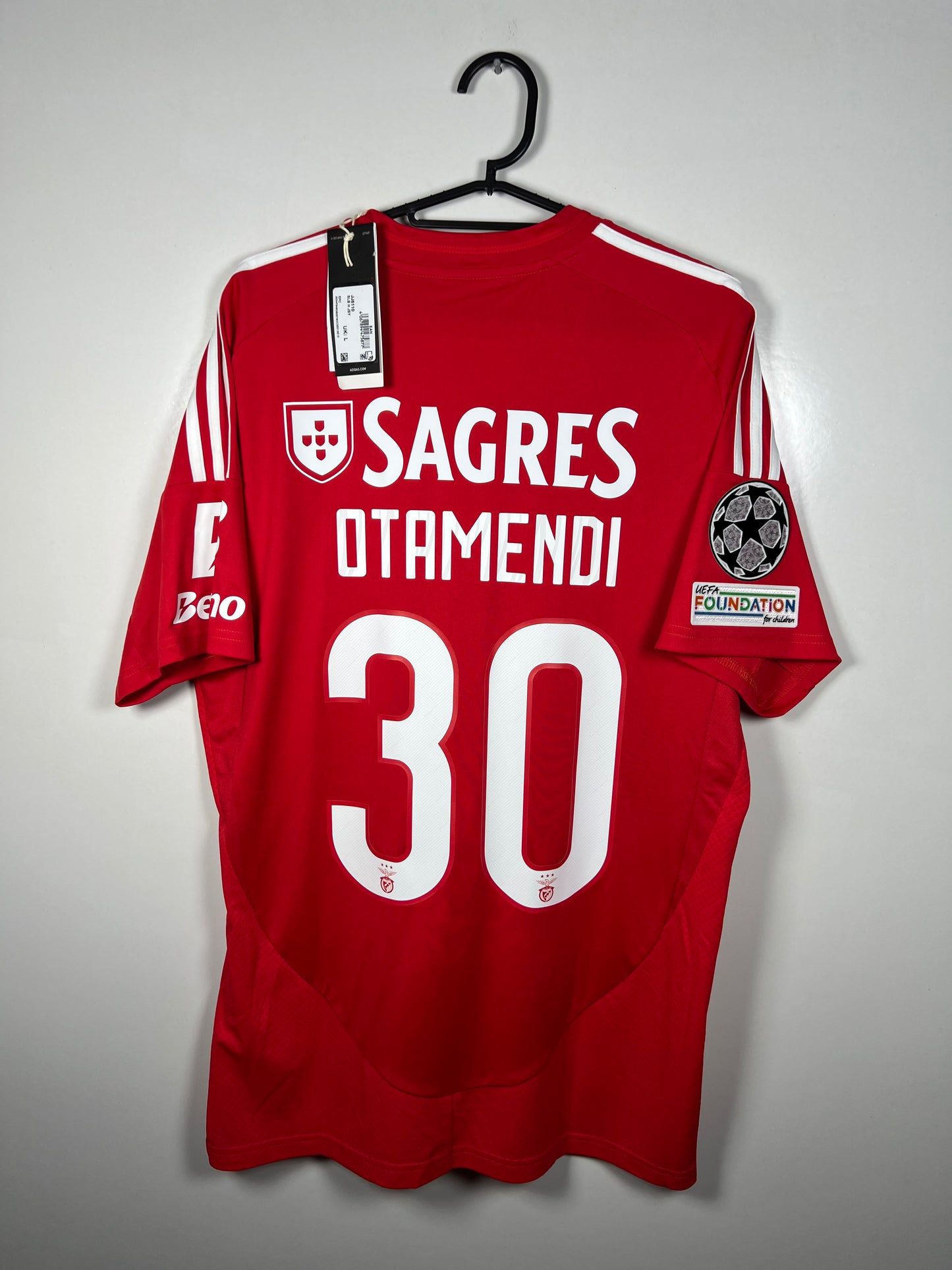 Benfica 2024/2025 thuis Otamendi L