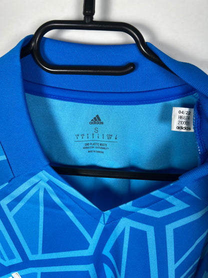 Real Madrid 2022-2023 keepershirt Courtois S