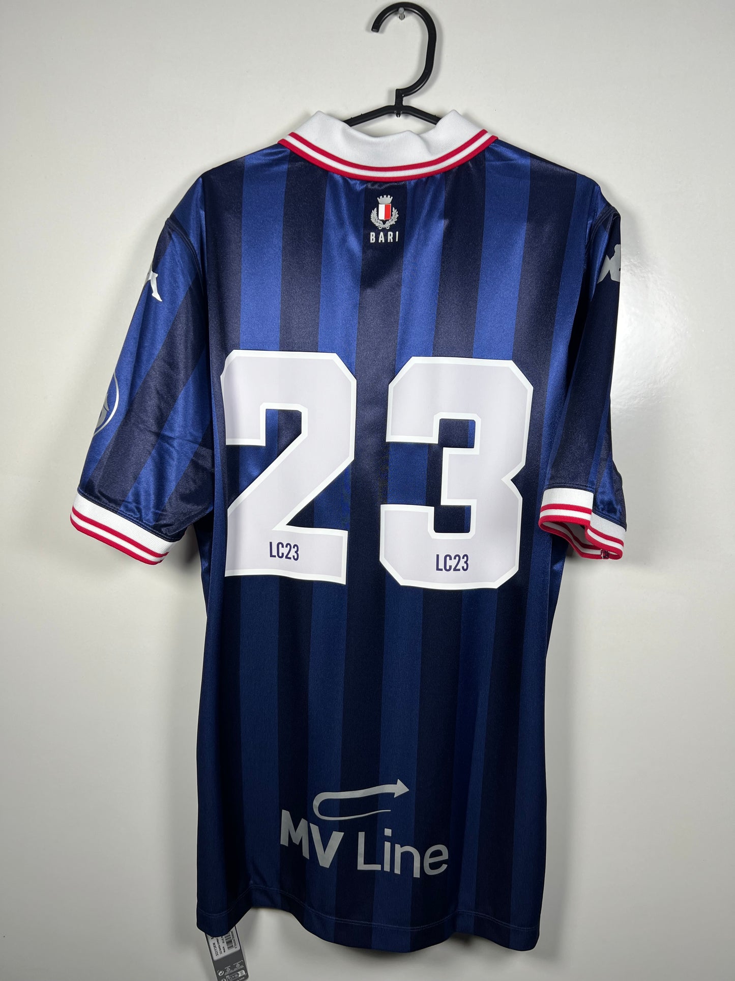 Bari 2023-2024 special light shirt XL