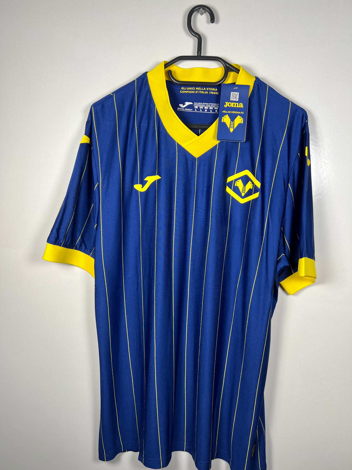 Hellas Verona 2024-2025 thuis Coppola L