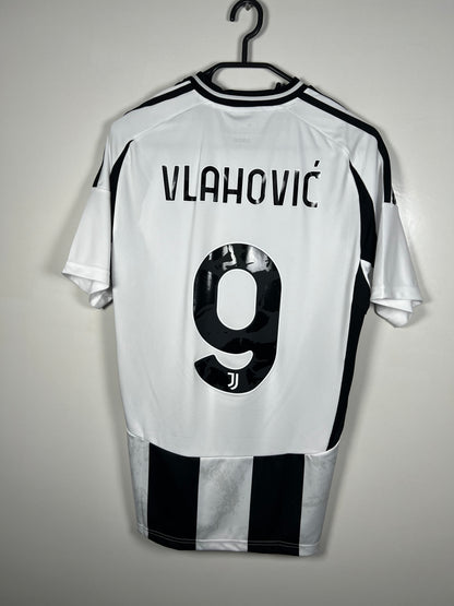 Juventus 2024-2025 thuis Vlahovic, Nieuw met kaartje