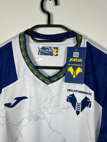 Hellas Verona 2024-2025 uit Lazovic L