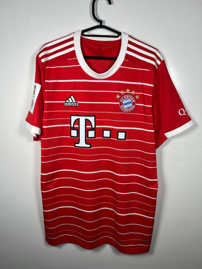 Bayern München 2022-2023 thuis Kimmich L