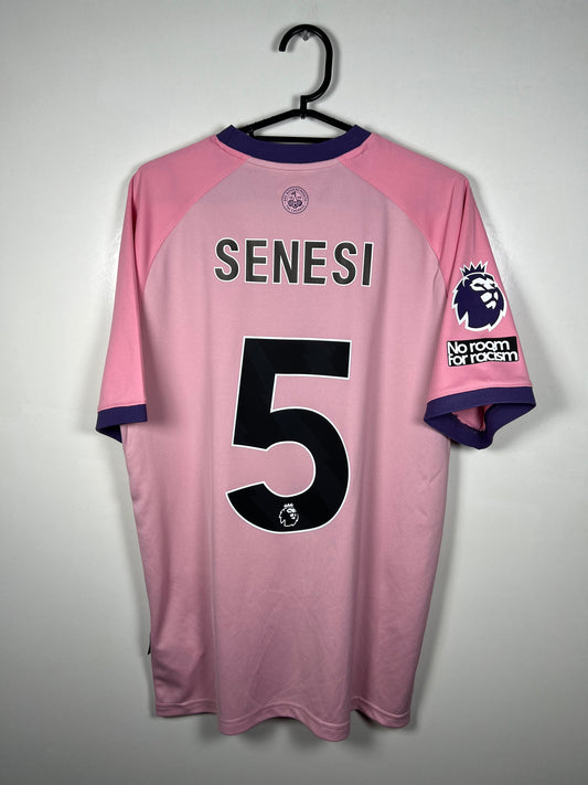 Bournemouth 2025-2026 3e Senesi M