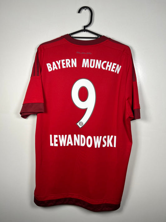 Bayern München 2015-2016 thuis Lewandoski L