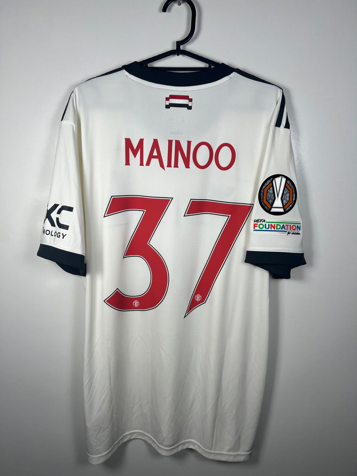 Manchester United 2024-2025 3e Mainoo XL