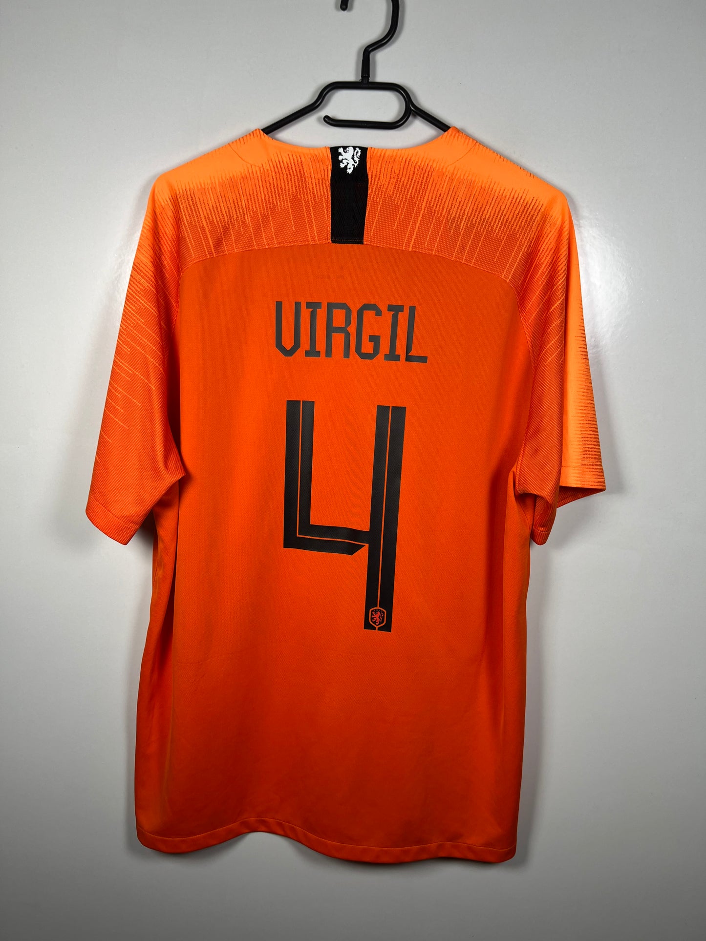 Nederland 2018 thuis Virgil XL