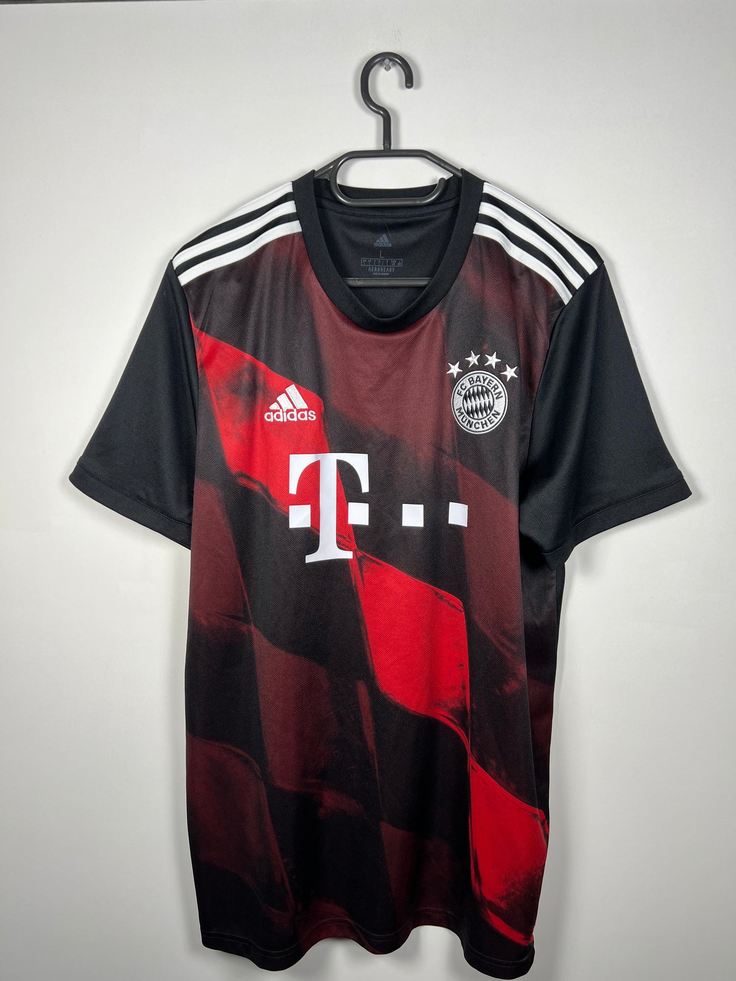 Bayern München 20/21 3e Davies L