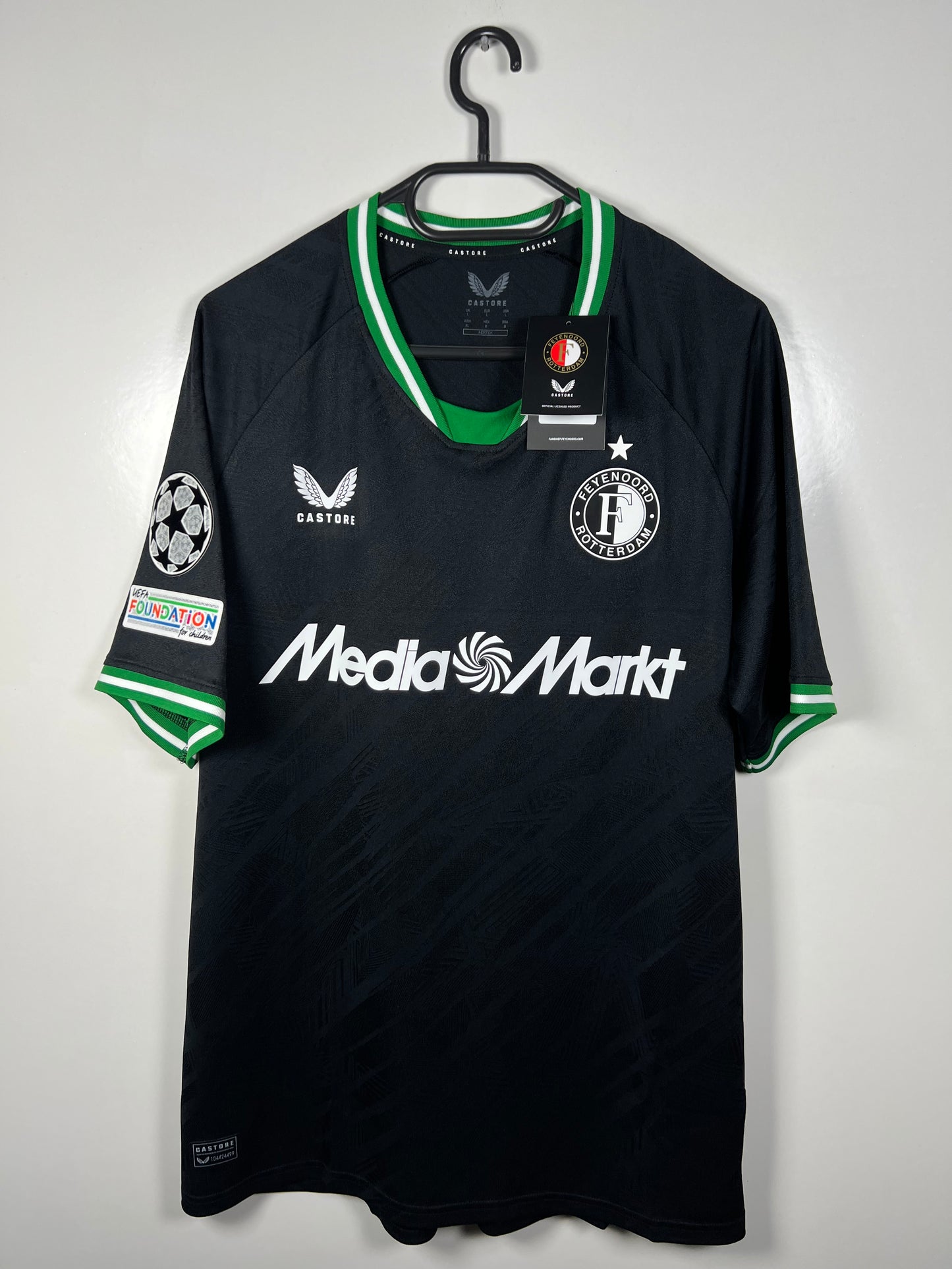 Feyenoord 2024-2025 uit Milambo L